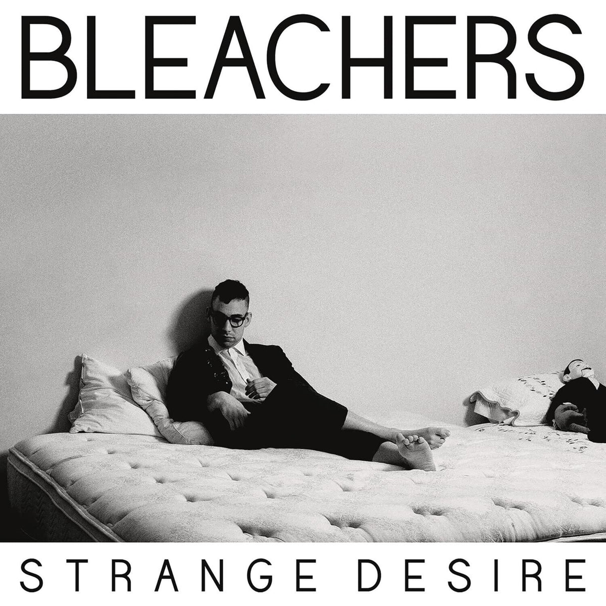 Gone Now (180G/Gold Palate LP Vinyl) & Strange Desire (180G/Translucent Yellow LP Vinyl) & Take The Sadness Out Of Saturday Night (180G/Green Glow LP Vinyl) & Live At Electric Lady (Fruit Punch Colored LP Vinyl/140G) & Bleachers (Clear Vinyl/2LP)