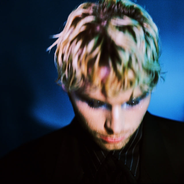 This CD is brand new.Format: CDMusic Style: Alt-PopThis item's title is: BoyArtist: Luke HemmingsLabel: AristaBarcode: 196588863325Release Date: 4/26/2024