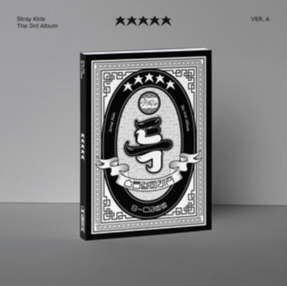 This is a 8 CD SKU bundle.
1.This CD is brand new.Format: CDMusic Style: Indie RockThis item's title is: Go: Volume 1 (Normal Edition)Artist: Stray KidsLabel: JYP ENTBarcode: 8809440339761Release Date: 6/18/2020
2.This CD is brand new.