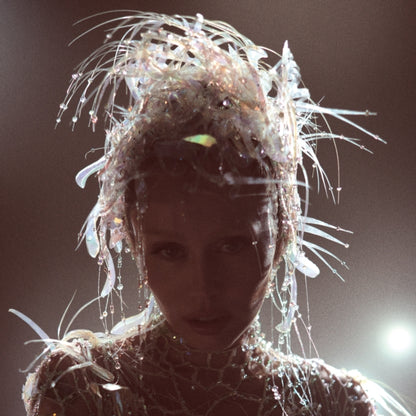 Plastic Hearts (X) (2LP) & Bangerz (10Th Anniversary) (Deluxe Version/2LP) & Something Beautiful