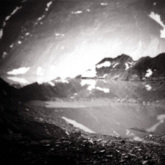 This LP Vinyl is brand new.Format: LP VinylMusic Style: AmbientThis item's title is: Gap/Void (180G)Artist: Automatisme & Stefan PaulusLabel: CONSTELLATIONBarcode: 666561016418Release Date: 6/3/2022