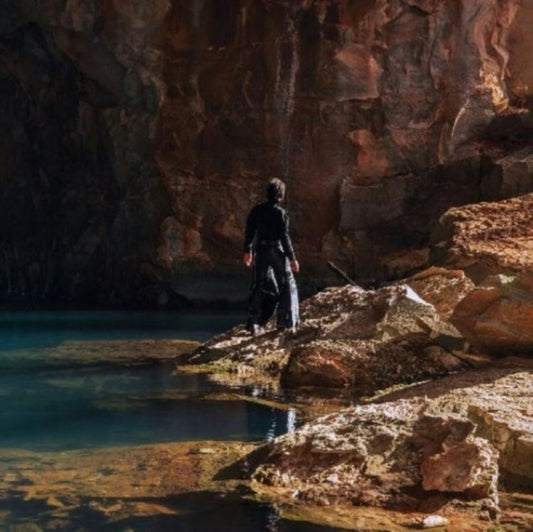 This LP Vinyl is brand new.Format: LP VinylMusic Style: IndustrialThis item's title is: Left Hand (Milky Clear LP Vinyl)Artist: Becca MancariLabel: CAPTURED TRACKSBarcode: 817949036362Release Date: 8/25/2023