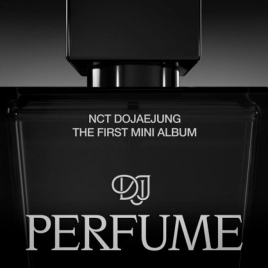 Perfume (Photobook Ver.)